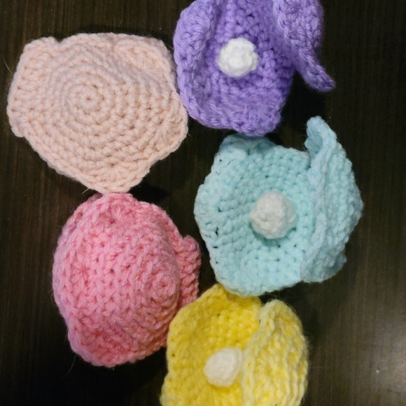 Hand crocheted oyster-pearl (5) - Picture 2 of 2